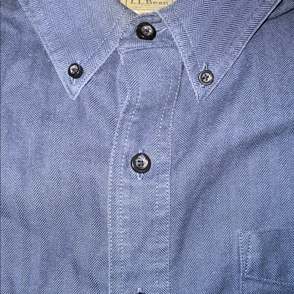 L.L. Bean Navy Button Down Button Up Shirt XXL. Mens 2XL For Winter - Picture 3 of 9